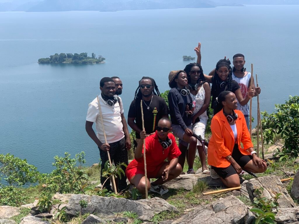 When is the best to visit lake kivu and what to do