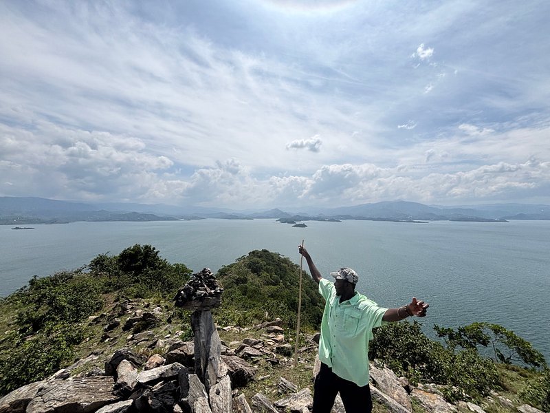 Lake Kivu boat tour