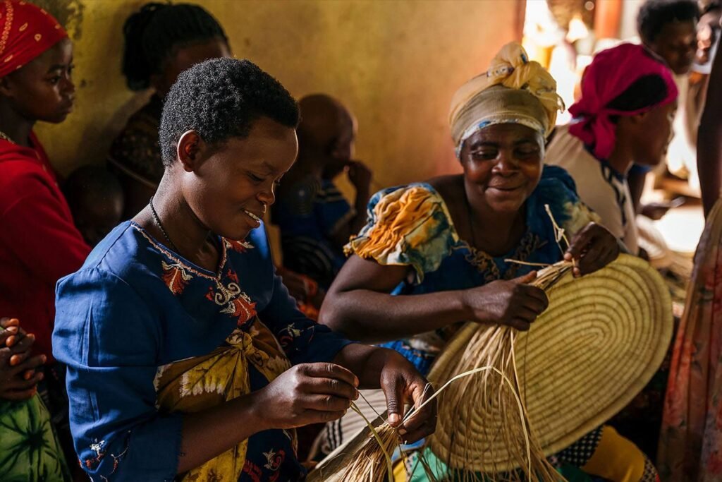 Experience the beauty of Rwanda’s culture through local traditions, music, food, and community life near Lake Kivu. This cultural tour gives visitors a chance to meet local people, learn traditional skills, and enjoy authentic experiences in a friendly village environment.